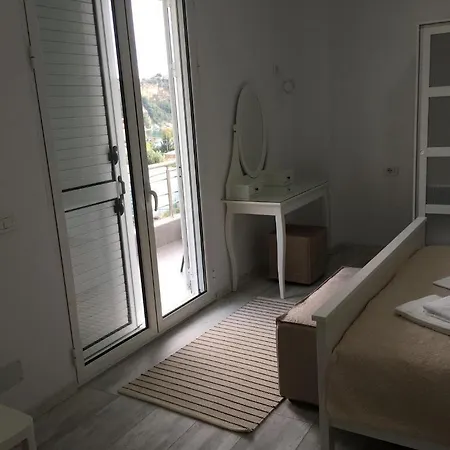Otel Stolis